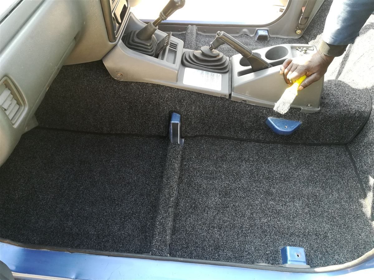 Vehicle carpet floor installation